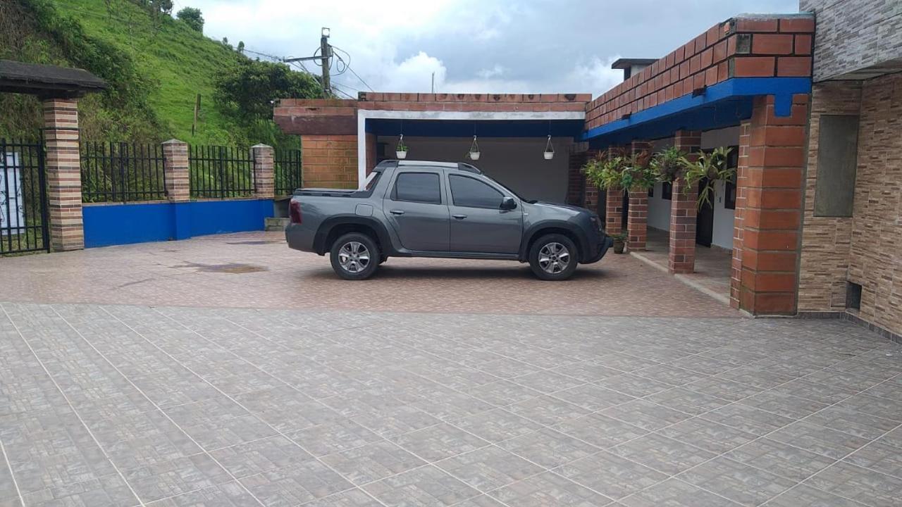 Finca Los Alpes San Jerónimo Dış mekan fotoğraf